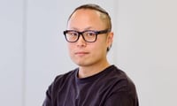 Y.E顔写真